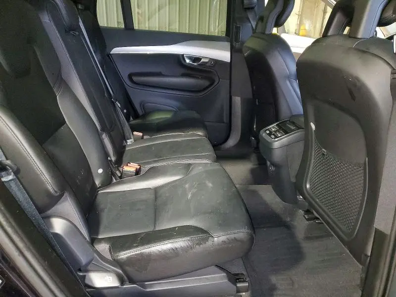 2022 VOLVO XC90 T5 MOMENTUM  