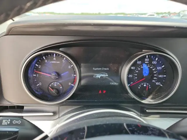 2022 KIA CARNIVAL LX  