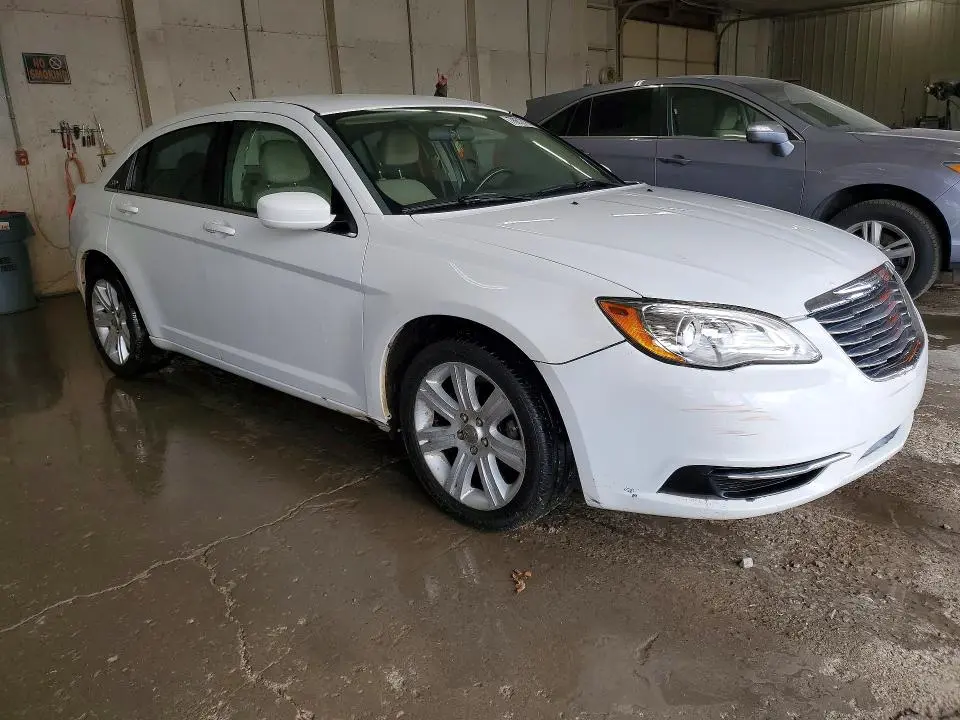 2013 CHRYSLER 200 TOURING  