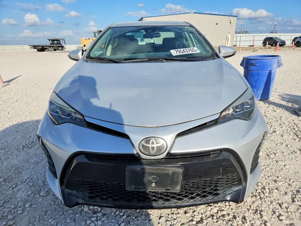 2019 TOYOTA COROLLA SE  