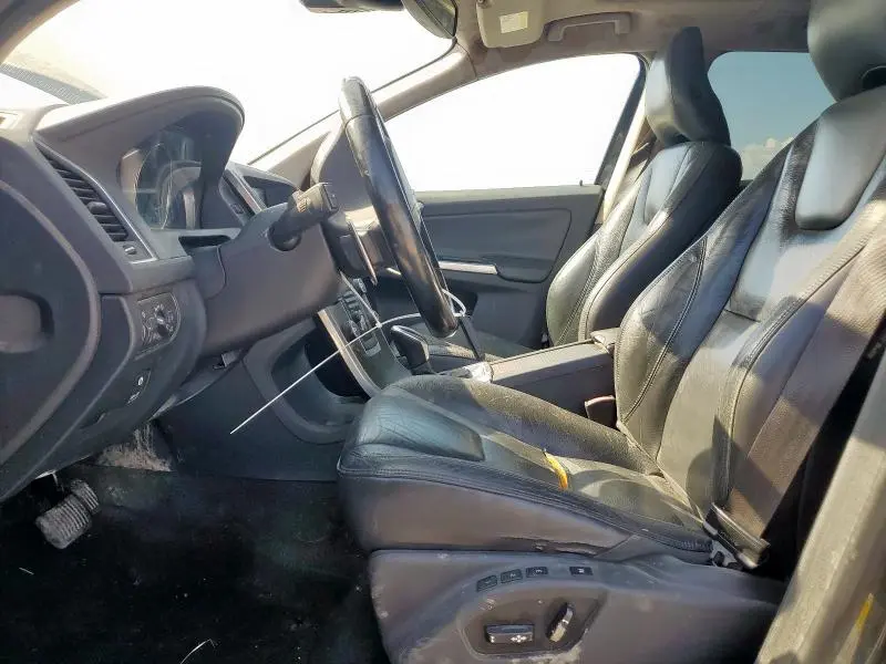 2014 VOLVO XC60 T6  