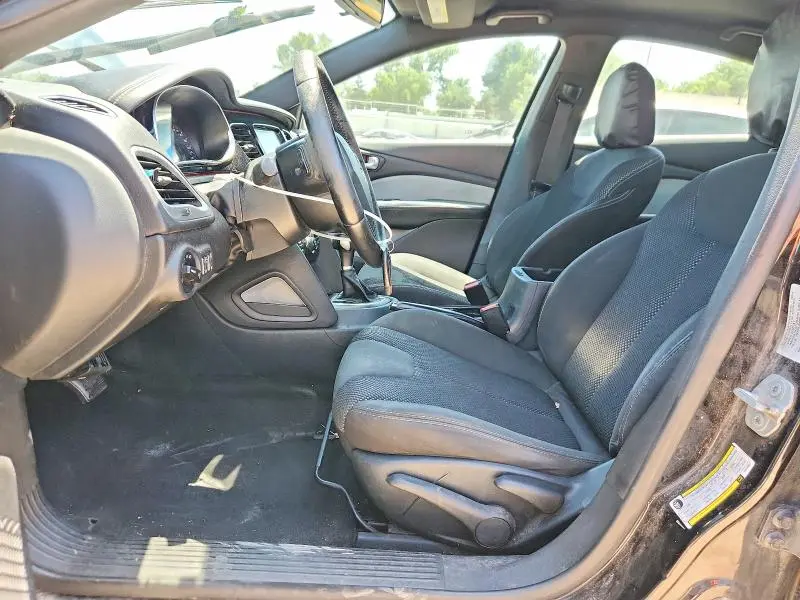 2015 DODGE DART SXT  