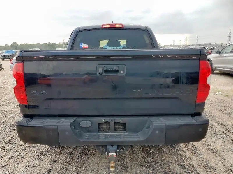 2021 TOYOTA TUNDRA CREWMAX SR5  
