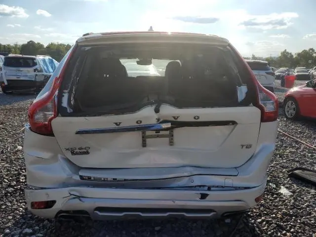 2017 VOLVO XC60 T5 DYNAMIC  