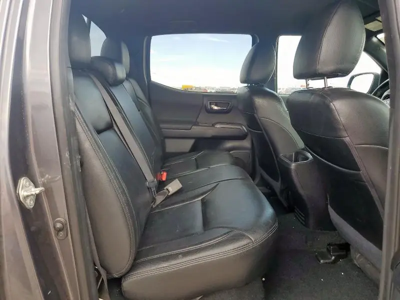 2016 TOYOTA TACOMA DOUBLE CAB  
