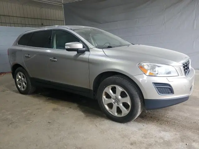 2013 VOLVO XC60 3.2  