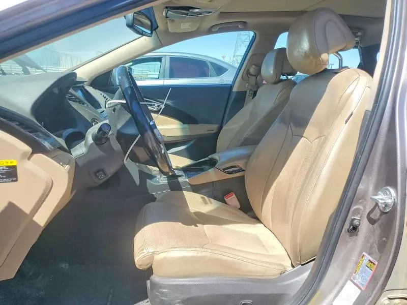 2013 HYUNDAI AZERA BASE  