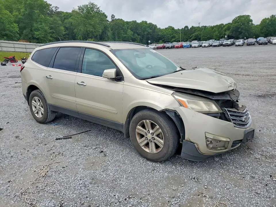 2014 CHEVROLET TRAVERSE LT  