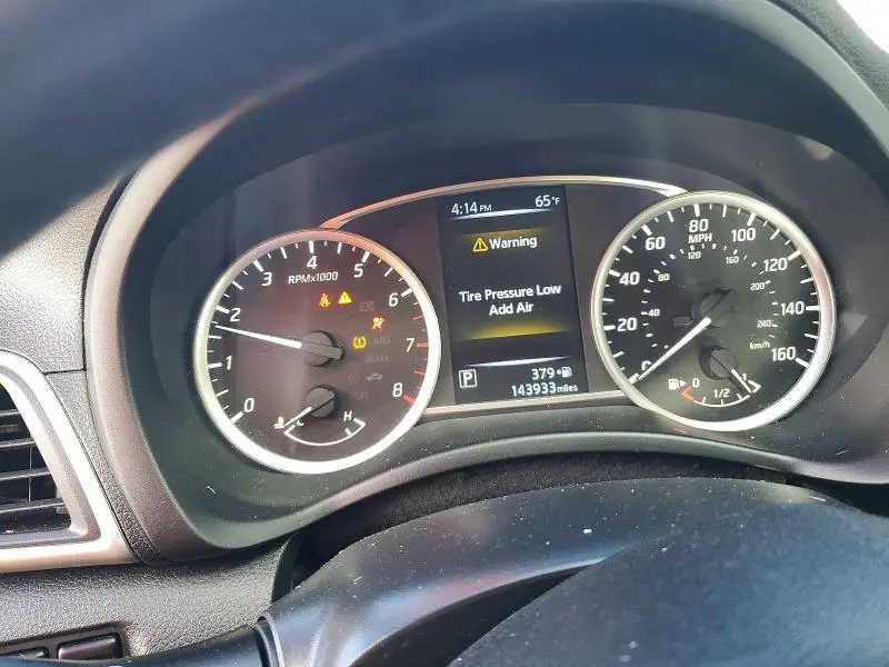 2016 NISSAN SENTRA SV  