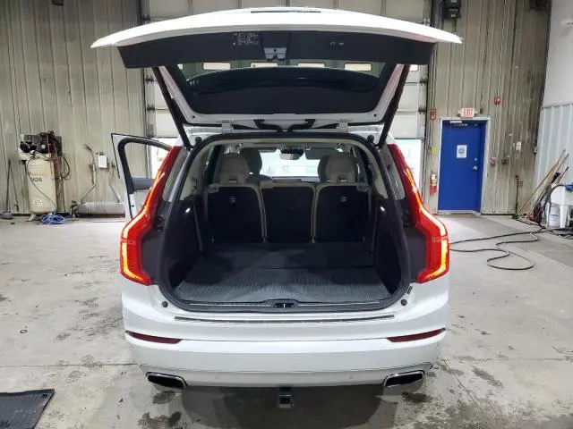 2019 VOLVO XC90 T6 MOMENTUM