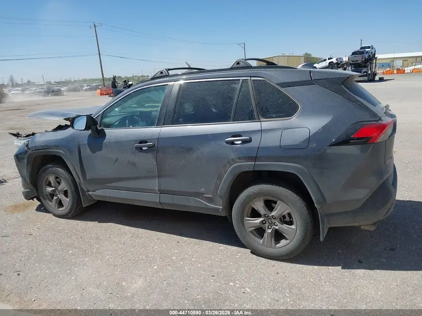 2023 TOYOTA RAV4 HYBRID XLE