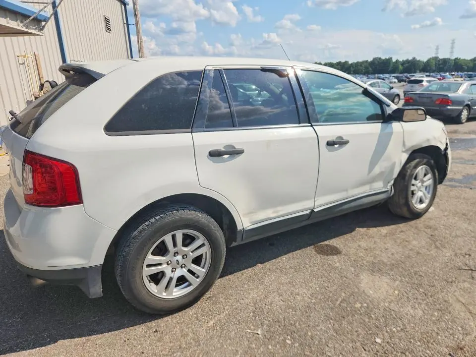 2012 FORD EDGE SE  