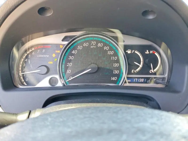 2010 TOYOTA VENZA AWD V6  