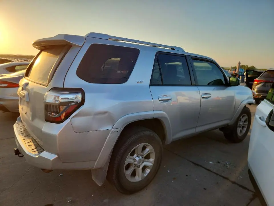 2014 TOYOTA 4RUNNER SR5  