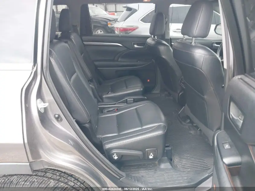 2015 TOYOTA HIGHLANDER LIMITED V6