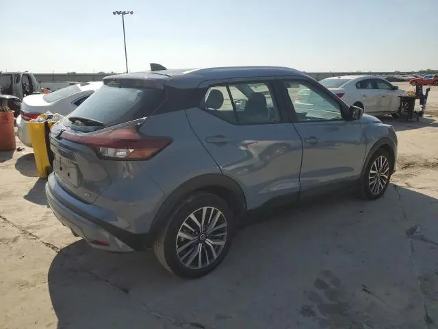 2021 NISSAN KICKS SV  