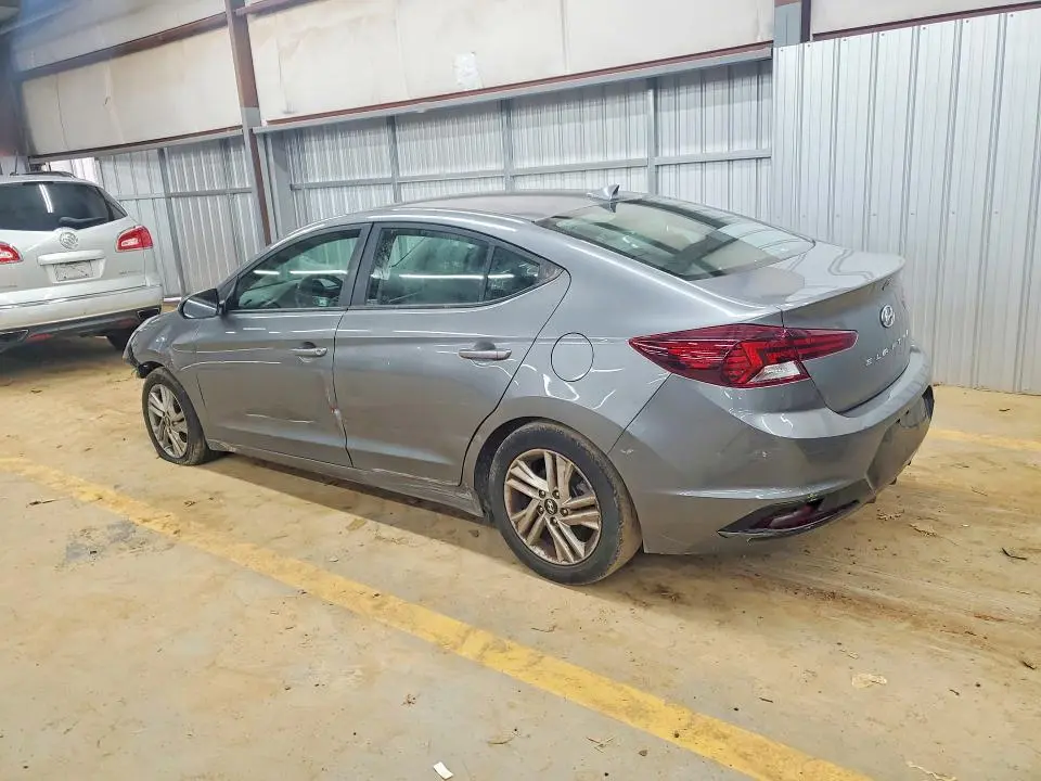 2019 HYUNDAI ELANTRA SEL  