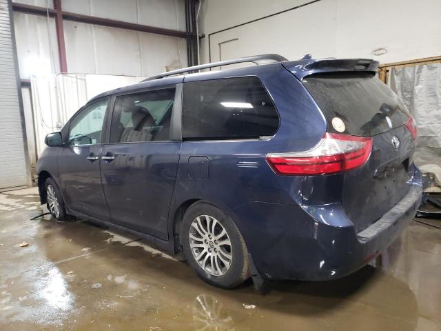 2020 TOYOTA SIENNA XLE