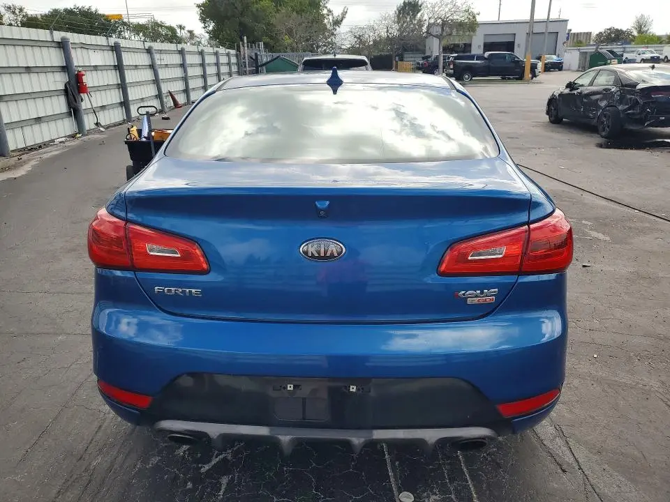 2014 KIA FORTE SX  
