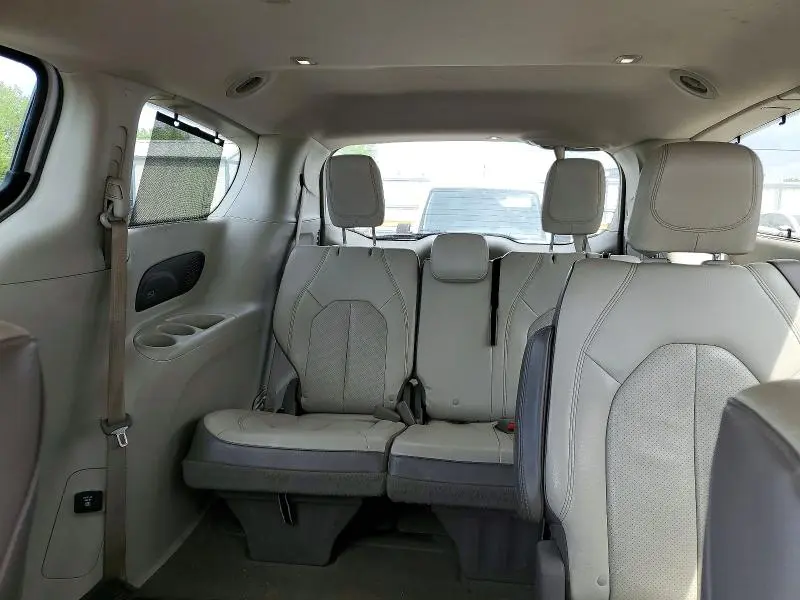 2017 CHRYSLER PACIFICA TOURING L PLUS  