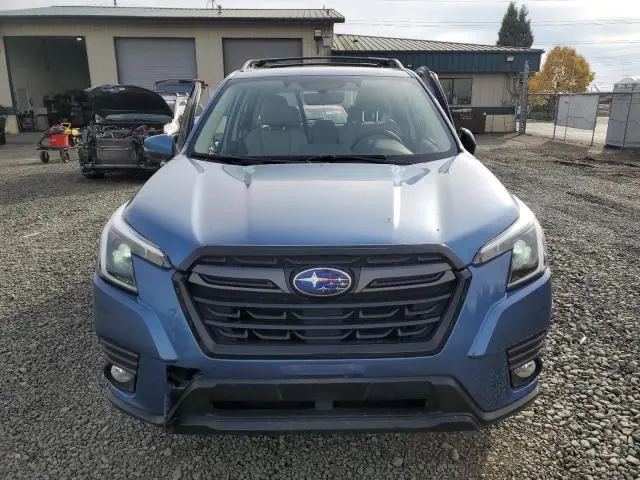 2022 SUBARU FORESTER LIMITED  