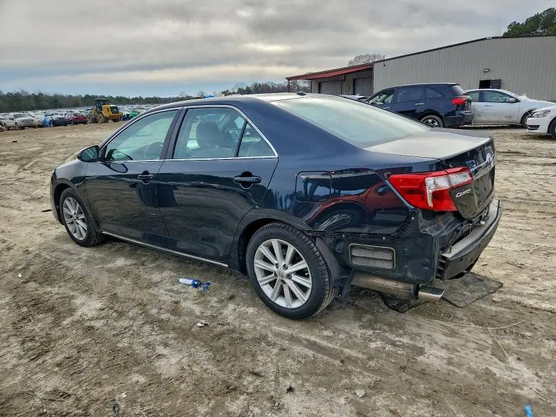 2012 TOYOTA CAMRY SE  