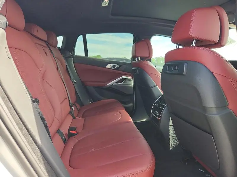 2021 BMW X6 M50I  