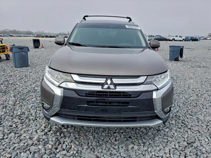 2017 MITSUBISHI OUTLANDER SE  