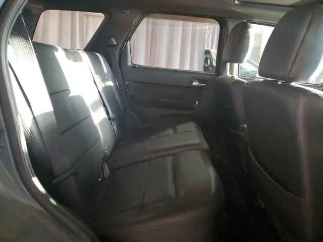 2010 FORD ESCAPE LIMITED  