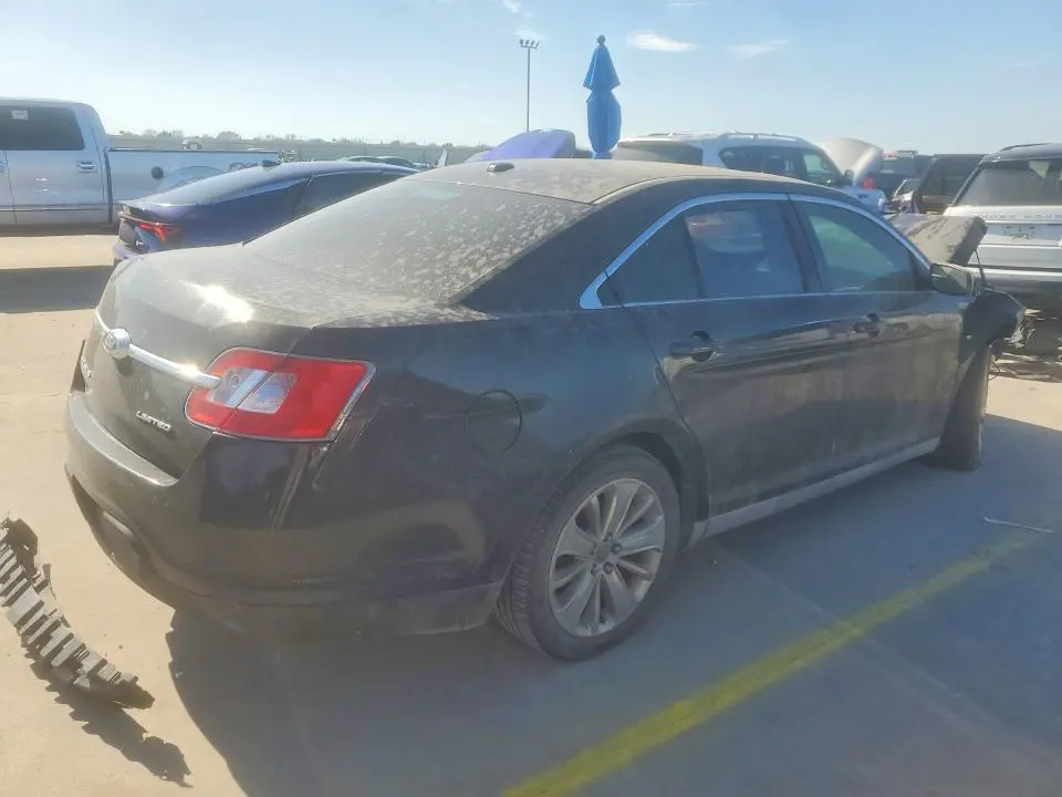 2010 FORD TAURUS LIMITED  