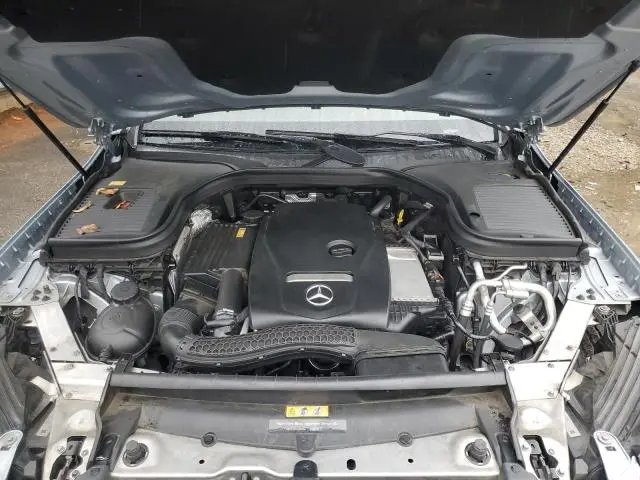 2016 MERCEDES-BENZ GLC 300  