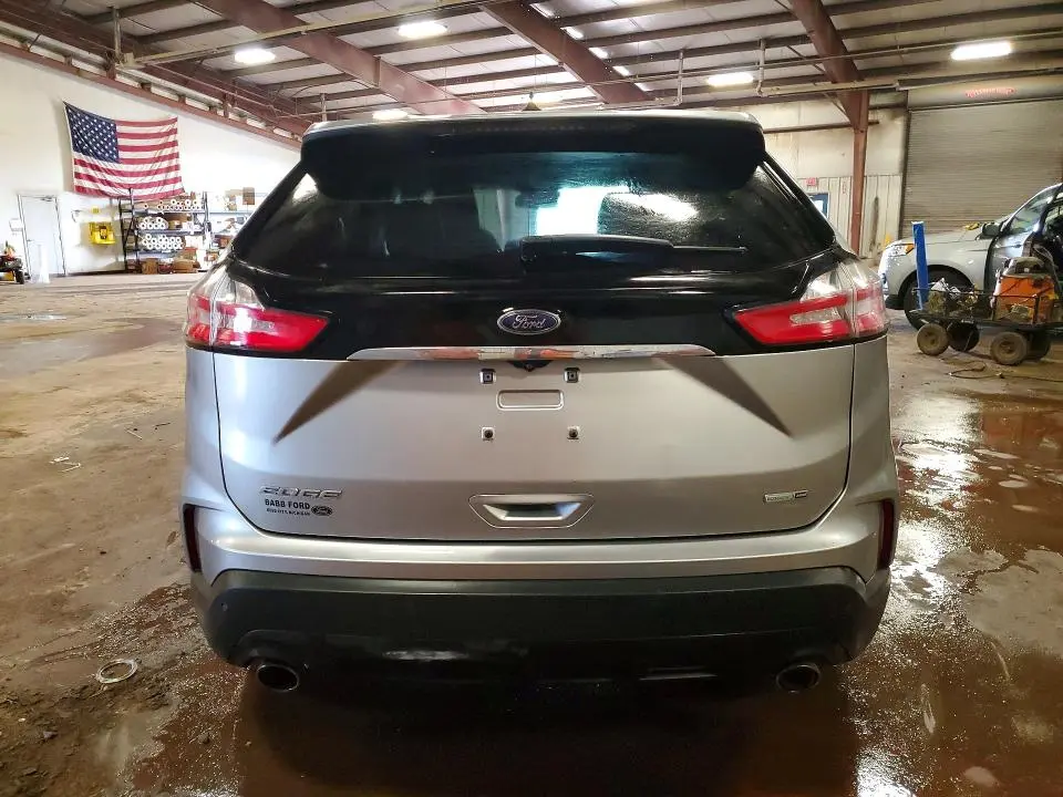 2020 FORD EDGE SE  