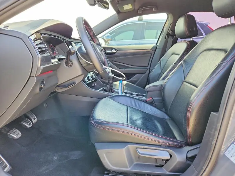2019 VOLKSWAGEN JETTA GLI  