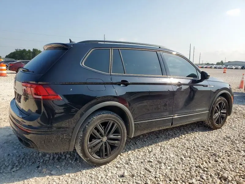 2022 VOLKSWAGEN TIGUAN SE R-LINE BLACK  
