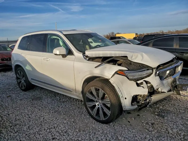 2024 VOLVO XC90 PLUS  