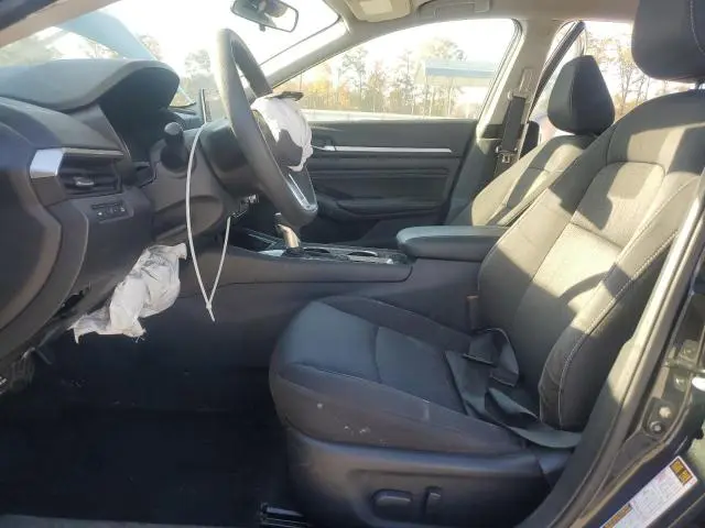 2021 NISSAN ALTIMA SV  