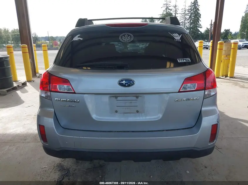 2012 SUBARU OUTBACK 2.5I PREMIUM
