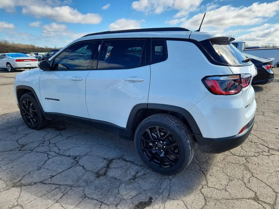 2025 JEEP COMPASS LATITUDE  