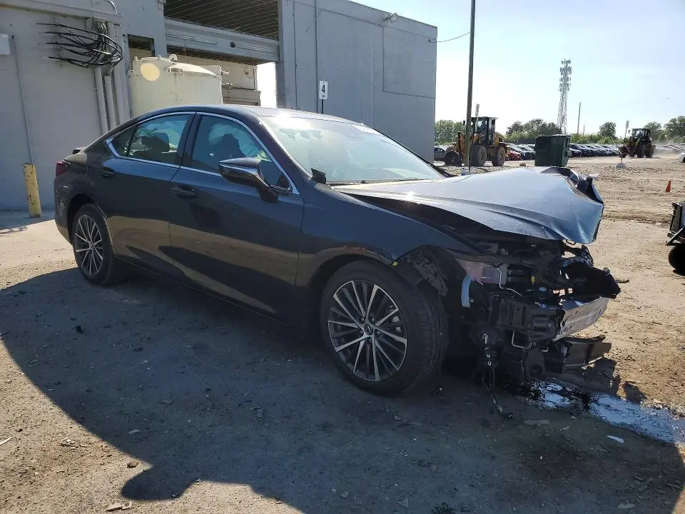 2025 LEXUS ES 300H BASE  