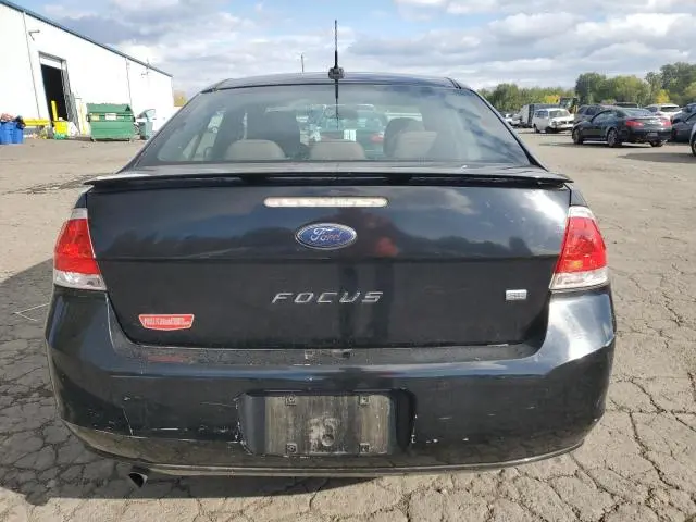 2010 FORD FOCUS SE  
