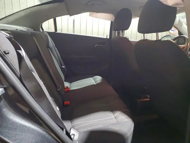 2019 CHEVROLET SONIC LT  