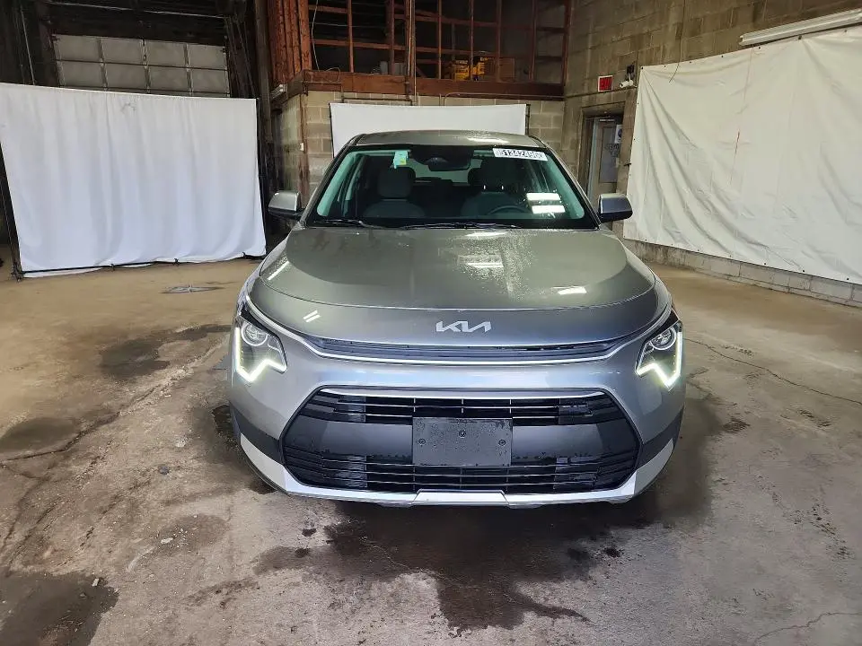 2026 KIA NIRO LX  