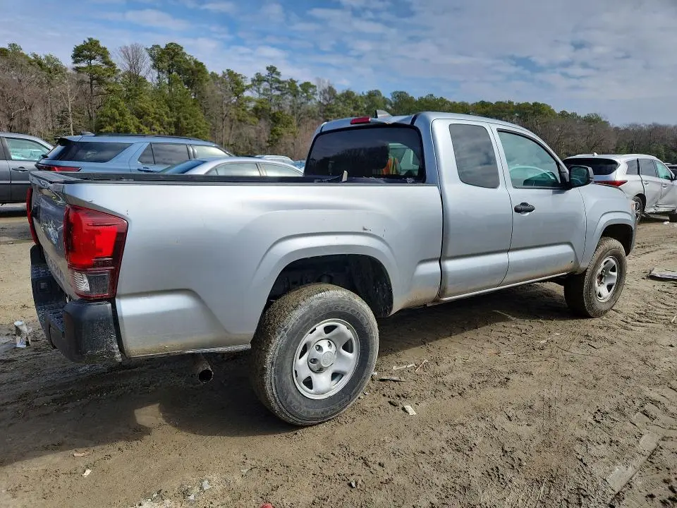 2023 TOYOTA TACOMA SR  