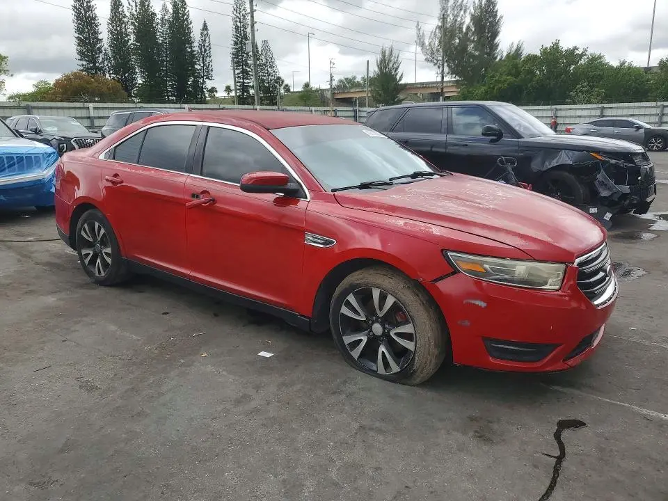 2015 FORD TAURUS SEL  