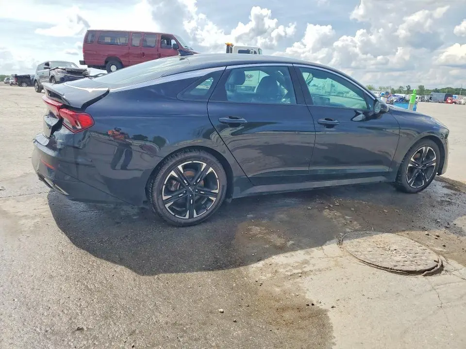 2022 KIA K5 GT LINE  