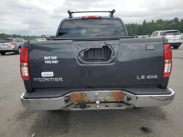 2010 NISSAN FRONTIER CREW CAB SE  