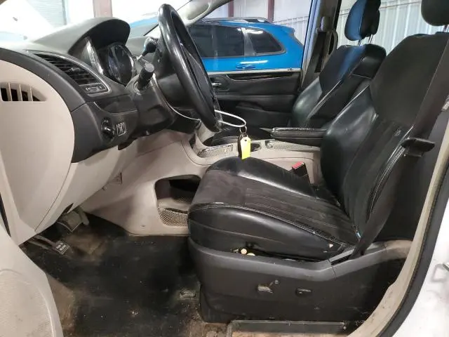 2016 CHRYSLER TOWN & COUNTRY LIMITED  