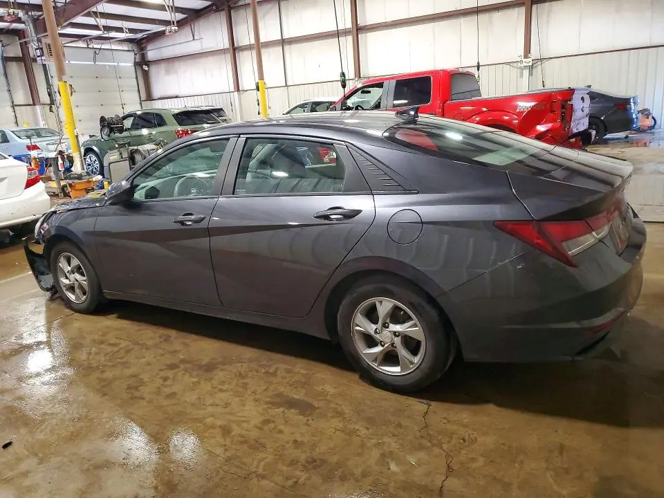 2021 HYUNDAI ELANTRA SE  