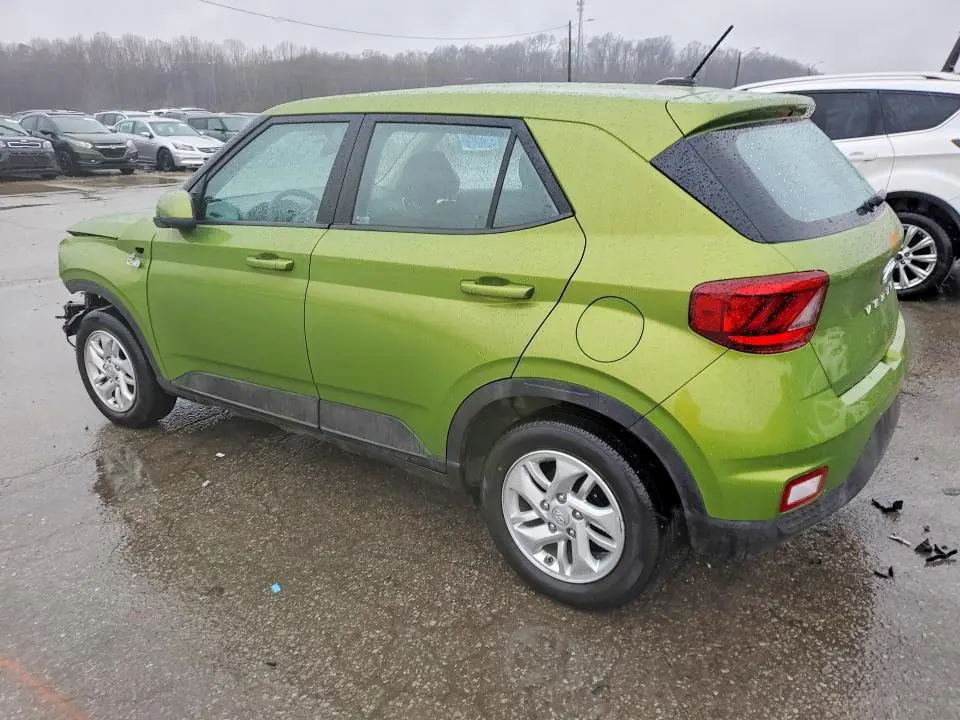 2023 HYUNDAI VENUE SE  