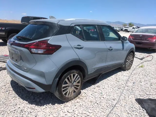 2024 NISSAN KICKS SV  